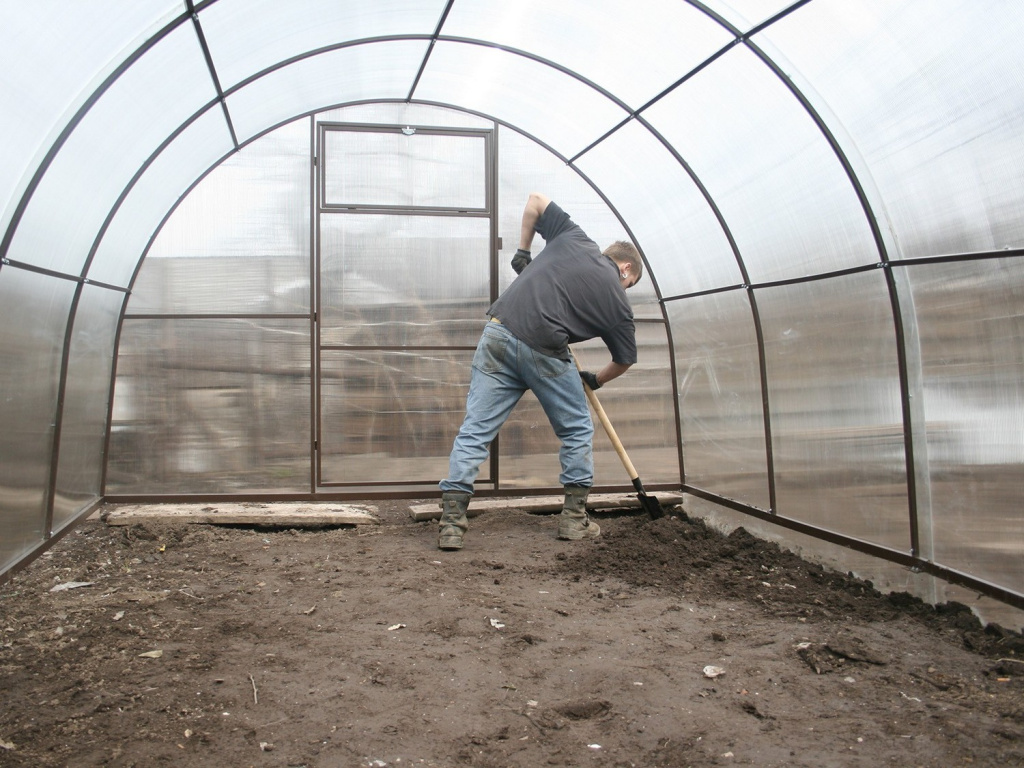 купить теплицу из поликарбоната